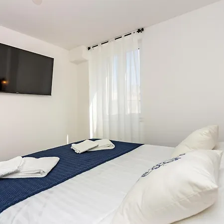 Apartamento House Feral Vis